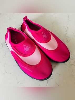 Aqua Sphere Water-shoes (Girl’s Size 12-13)
